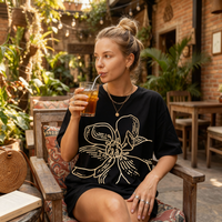 Golden Flower short sleeve tee