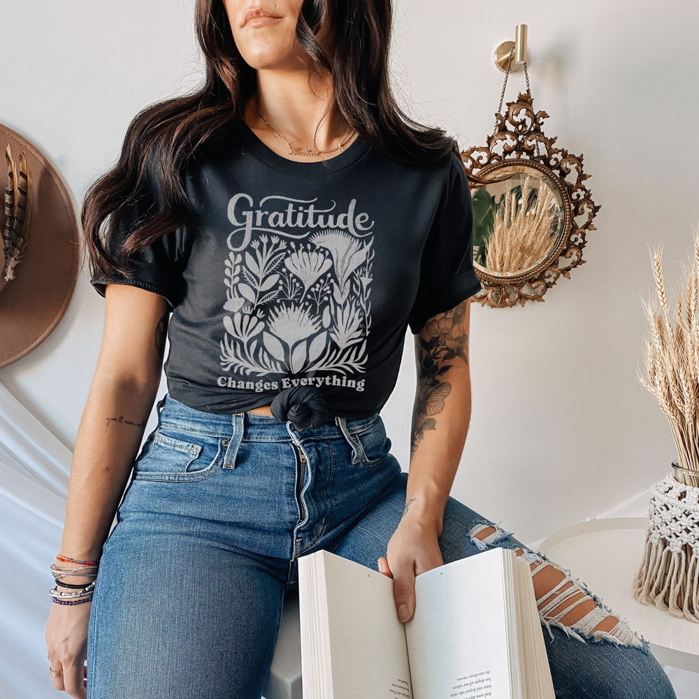 Gratitude Changes Everything short sleeve tee