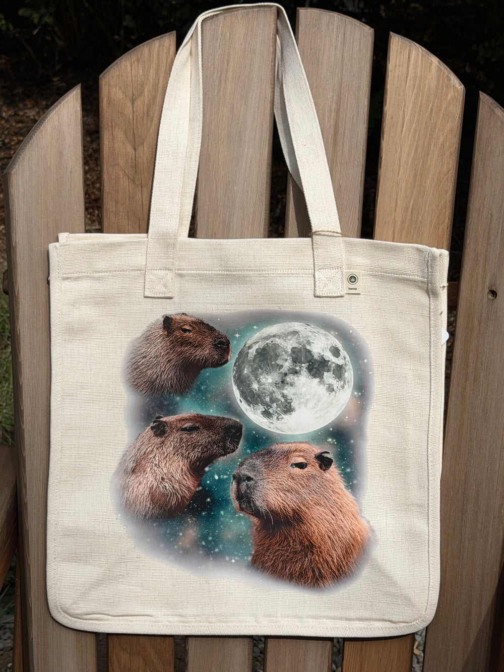 Capybara Moon hemp-blend tote (natural)